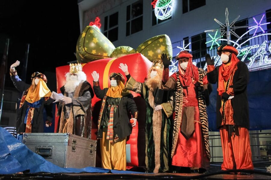 Arganda disfrutó de la visita de los Reyes Magos a pesar de la lluvia ...