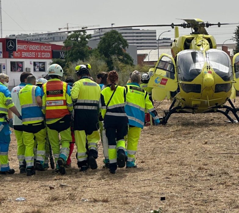 Un trabajador resulta herido grave tras una caída desde seis metros de ...